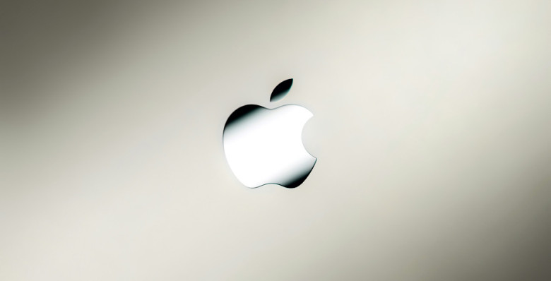 Перед поездкой в Китай Трамп инвестировал в Apple и Nvidia