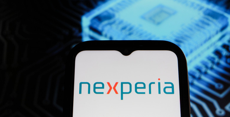 Нидерланды вернули контроль над Nexperia китайской компании