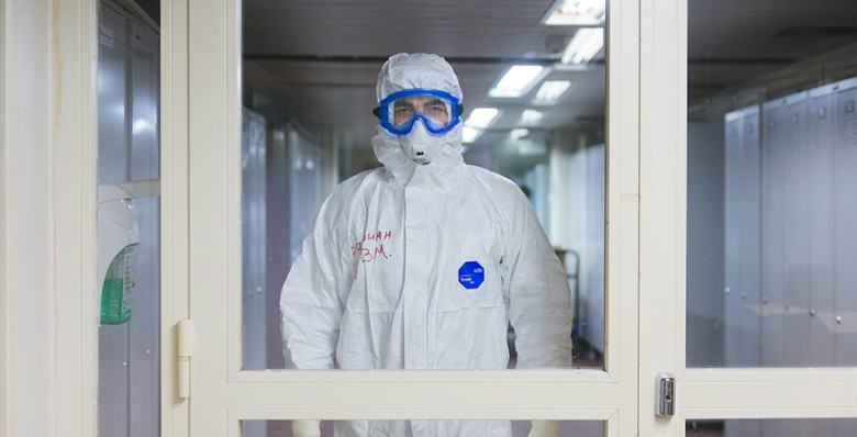 Роспотребнадзор назвал самый распространенный штамм коронавируса в России