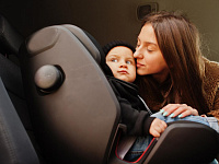 В России выросли штрафы за перевозку детей без автокресел