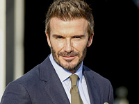 Дэвида Бекхэма посвятили в рыцари