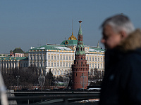 В Кремле приветствовали решение США и Ирана о двухнедельном прекращении огня