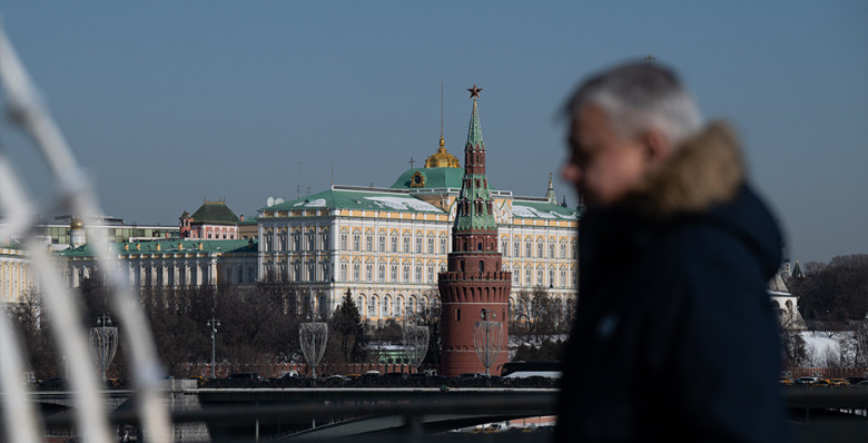 В Кремле приветствовали решение США и Ирана о двухнедельном прекращении огня