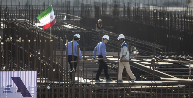 «Росатом» приостановил работы на стройплощадке АЭС «Бушер» в Иране