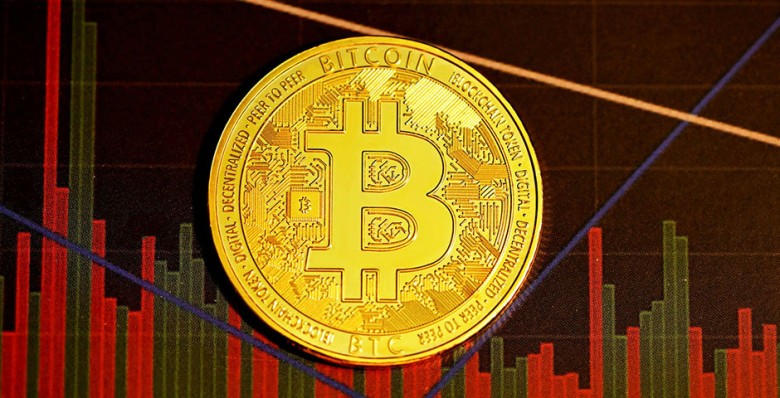 Биткоин подешевел на $6 тыс. после исторического максимума