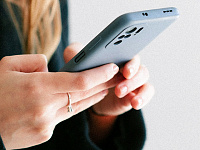 РБК: операторы связи прекратили маркировку звонков от трех крупных банков