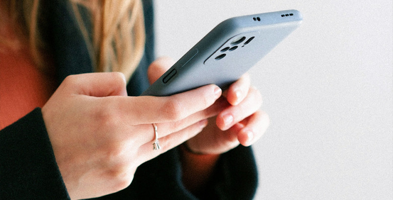 РБК: операторы связи прекратили маркировку звонков от трех крупных банков