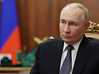 Владимир Путин поручил доработать порядок возмещения ущерба жертвам мошенников