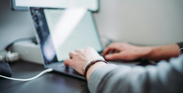 В «белый список» сайтов включили ВТБ, ПСБ и службы доставки