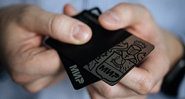 В ЦБ исключили отказ от наличных и банковских карт в ближайшие пять лет