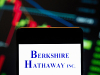 Berkshire Hathaway запустила выкуп акций после отставки Уоррена Баффета