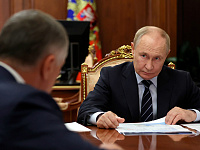 Владимир Путин призвал поддерживать строительный сектор