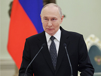 Владимир Путин присвоил госнаграды паралимпийцам