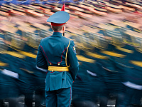 Парад Победы 9 мая пройдет без военной техники