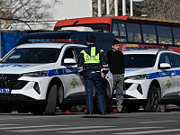КС разрешил россиянам водить машину с иностранными правами