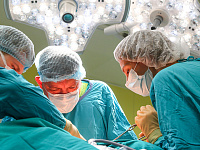 Кабмин добавил в ОМС новые виды высокотехнологичной медпомощи