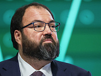 Максут Шадаев назвал причины замедления Telegram в России