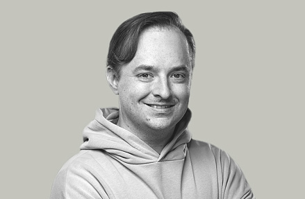 Почему оптоволоконные линии связи пока нельзя заменить другой технологией?