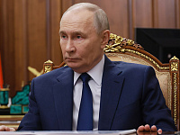 Владимир Путин назвал демографию приоритетом на годы вперед