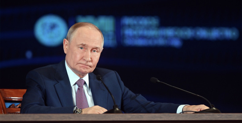 Владимир Путин заявил, что встреча с Дональдом Трампом перенесена