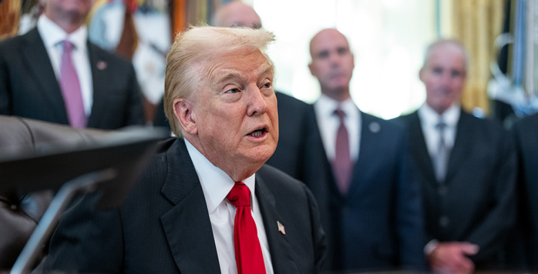 Дональд Трамп поддержал законопроект о санкциях против сотрудничающих с РФ стран