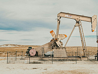 Нефть Brent поднялась выше $89 за баррель впервые с апреля 2024 года