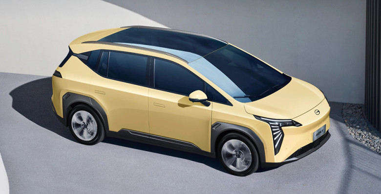 «Ведомости» узнали о планах «Яндекса» выпустить электромобиль для такси