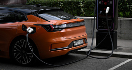 На Крымском мосту временно ограничат движение электромобилей