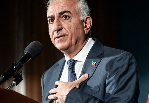 Нужен ли Ирану шах назад