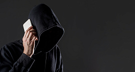 МВД рассказало о схемах мошенников в зависимости от возраста