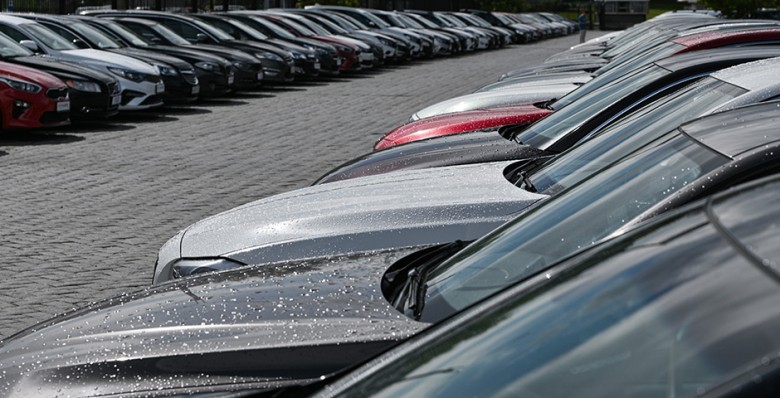 Автодилеры допустили оживление рынка при ставке 15%