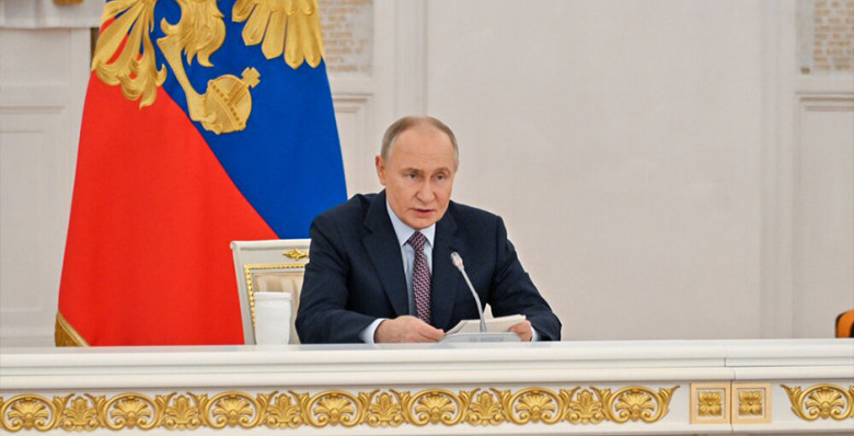 Владимир Путин поручил «обелить» экономику России