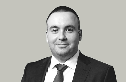 Почему Минфин поставил на паузу продажи валюты из ФНБ