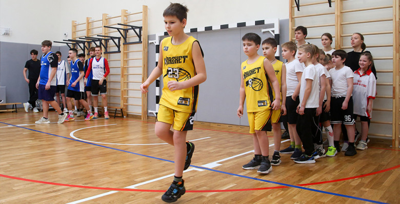 РБК: в школы разослали методички по разрешению конфликтов с учениками