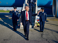 Пассажирский самолет опасно сблизился с Boeing Дональда Трампа над Лонг-Айлендом