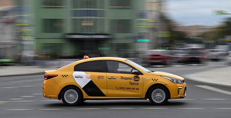 В службе поддержки «Яндекс Такси» появился ИИ-агент