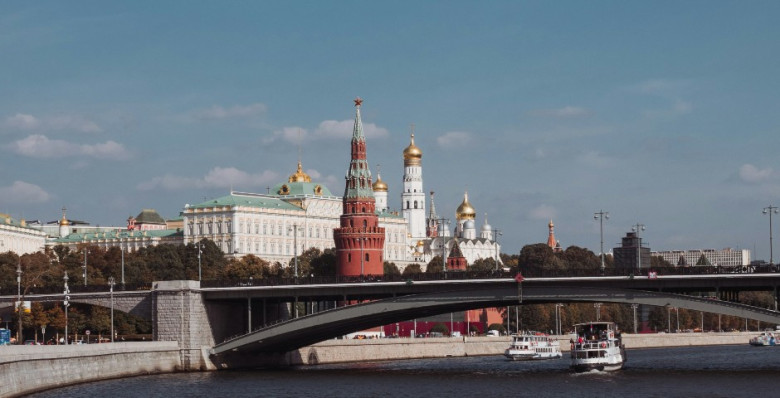 РБК: в Кремле обсудили кандидатов на пост полпреда вместо Александра Гуцана