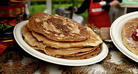 В России подсчитали стоимость блинов на Масленицу в 2026 году