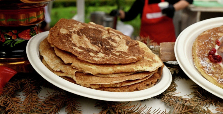 В России подсчитали стоимость блинов на Масленицу в 2026 году