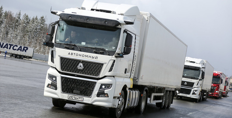 Владимир Путин дал старт движению беспилотных грузовиков по трассе М-12