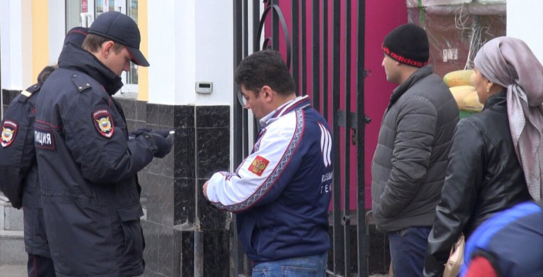 В России удвоят число оснований для выдворения мигрантов