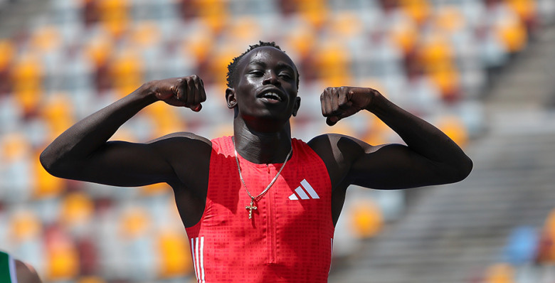 18-летний спринтер побил державшийся с 2004 года рекорд Усэйна Болта
