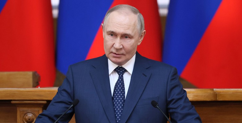 Владимир Путин выразил соболезнования семьям погибших при крушении Ан-24