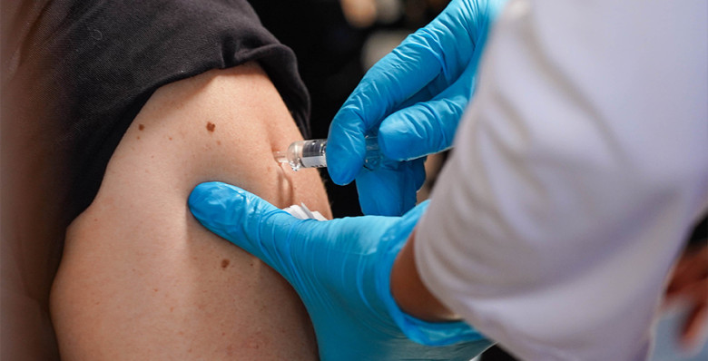 Прививка от ВПЧ может стать бесплатной для россиян в 2027 году