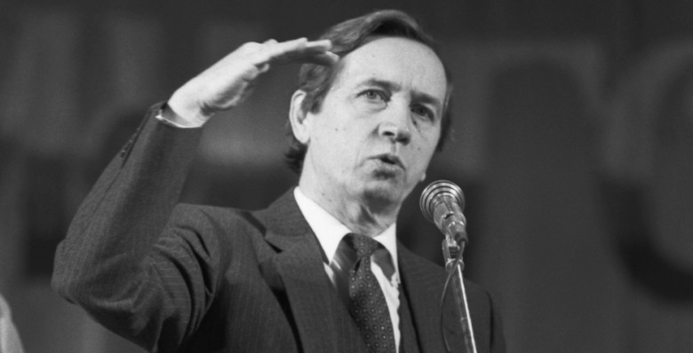 Умер автор «Аншлага» и «Голубого огонька» Леонид Французов