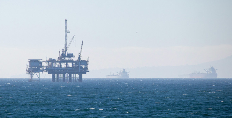 Goldman Sachs: нефть будет выше $100 до конца года при закрытии Ормуза еще на месяц