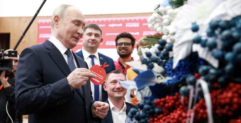 Владимир Путин исполнит мечты трех детей в рамках «Елки желаний»