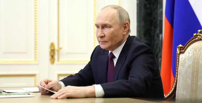 Владимир Путин подписал закон о цифровых платформах