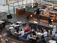 В России часть ресторанов и кафе освободили от НДС до конца года