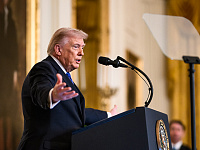 FT рассказала об угасании интереса Дональда Трампа к мирным переговорам по Украине